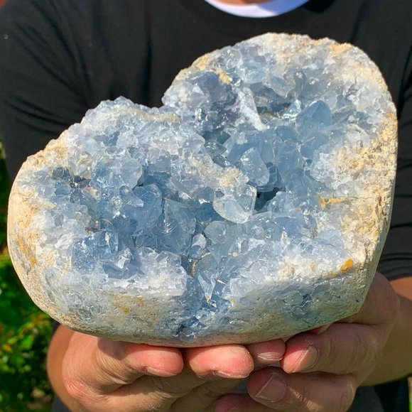 HUGE 5.37 LB Natural Blue Celestite Geode Quartz Crystal Heart Mineral Specimen - Picture 4 of 11